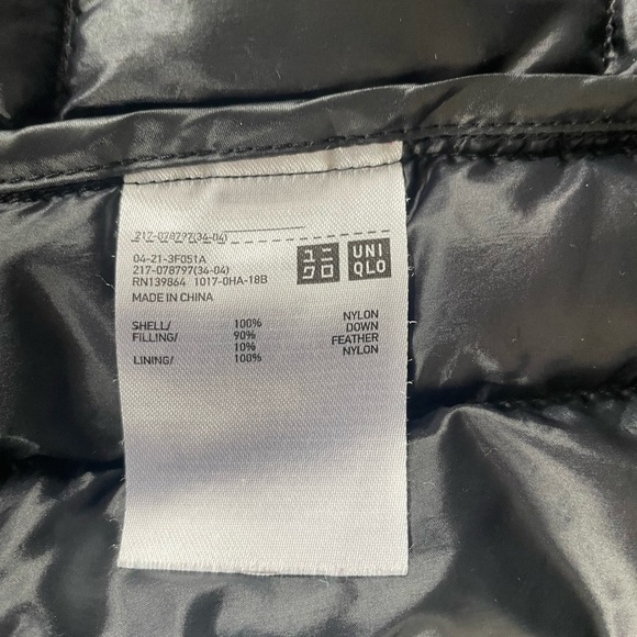 Uniqlo Ultra Light Down Vest, Black, Small - Picture 7 of 7